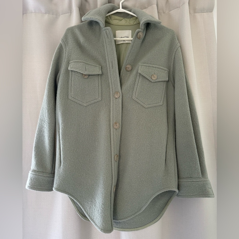 Aritzia- Wilfred Wool Shirt Jacket - Picture 2 of 5